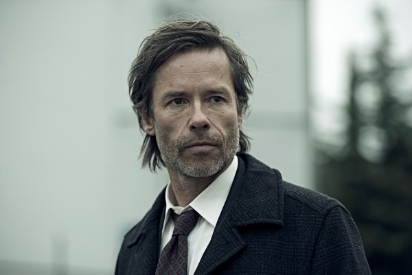 Guy Pearce in Jack Irish S1