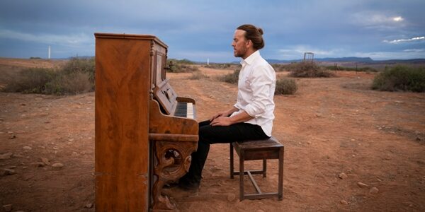 Upright - Tim Minchin