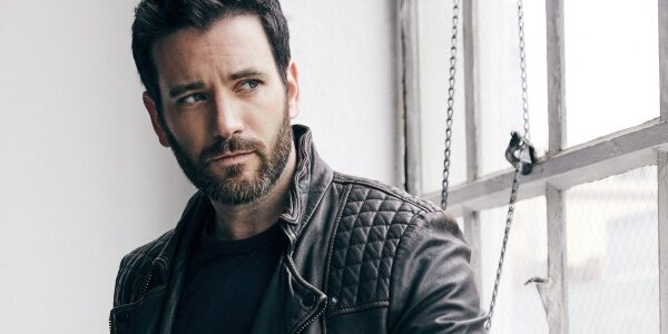 Colin Donnell